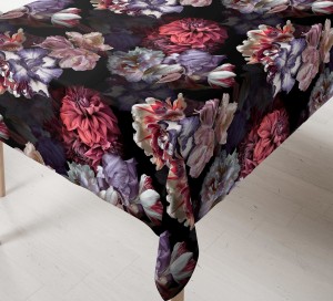 Obrus dekoracyjny w kwiaty 140x260 Peonia Czarny 