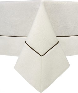 Obrus plamoodporny z ozdobną wypustką 140x500 Grand Kremowy