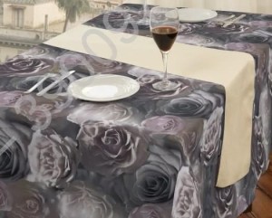 Obrus dekoracyjny w kwiaty 140x200 Róże Szary